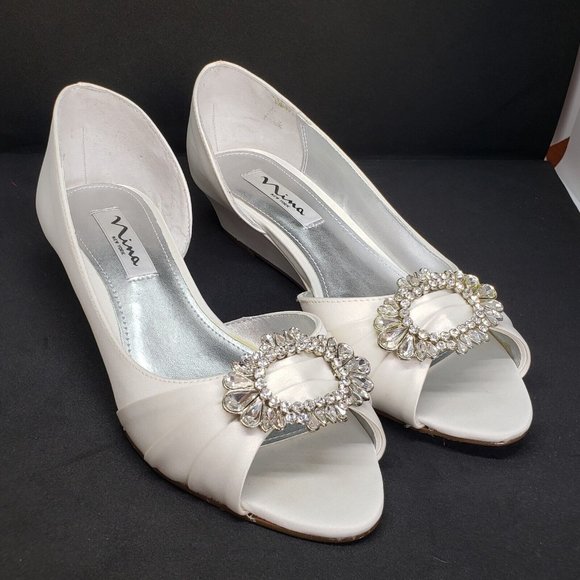 NINA RIVKA WEDGE WEDDING BRIDAL IVORY SHOES sz 7 Flat Brooch Rhinestone - Picture 12 of 12